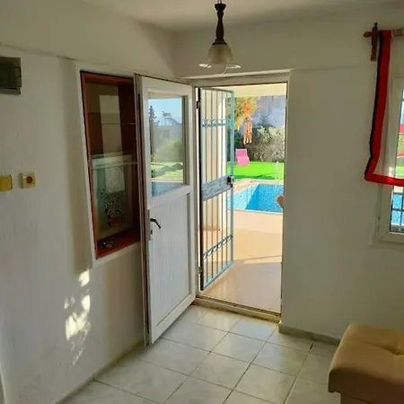 Garden Floor With Special Pool Casa vacanze Bodrum